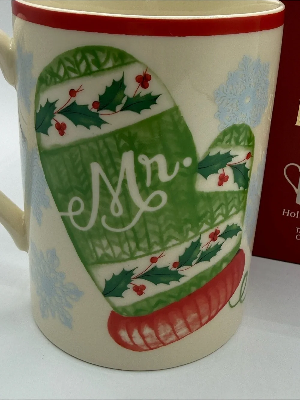 Lenox Holiday Mr & Mrs Christmas Mugs Set of 2 Mittens Red Green- 14 oz With Box